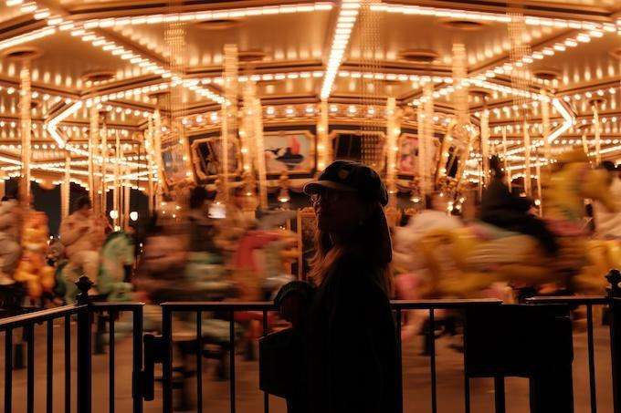 主业承压下的生存突围:一家物企的理财自救启示录 企业服务