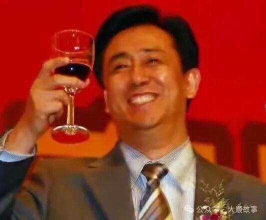  恒大债务危机深度解码：2.4万亿负债结构与系统性风险全解析 新闻