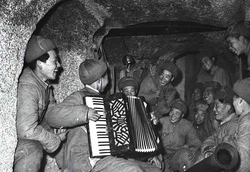 从数据精算到战场统治:邓华如何用“管家思维”打赢现代战争 新闻