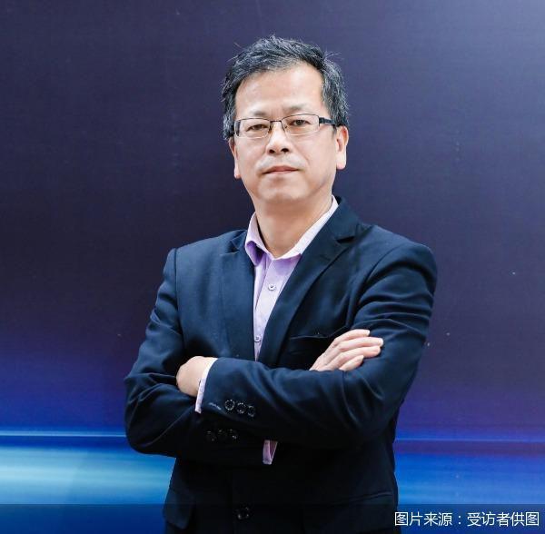 《从续航竞赛到AI军备赛：一位从业者的中国汽车智能化十年回顾》 汽车科技