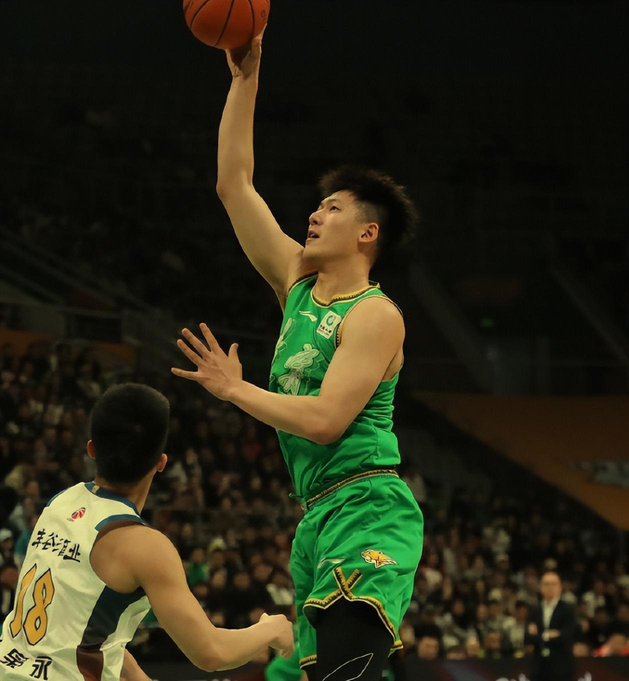  辽篮新援首秀数据解析：莱迪12分钟高效输出背后的技术细节与真实战力评估 体育新闻