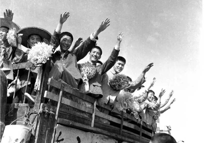 知青运动:一场改变1700万人命运的历史长考 新闻 知青运动:一场改变1700万人命运的历史长考 新闻