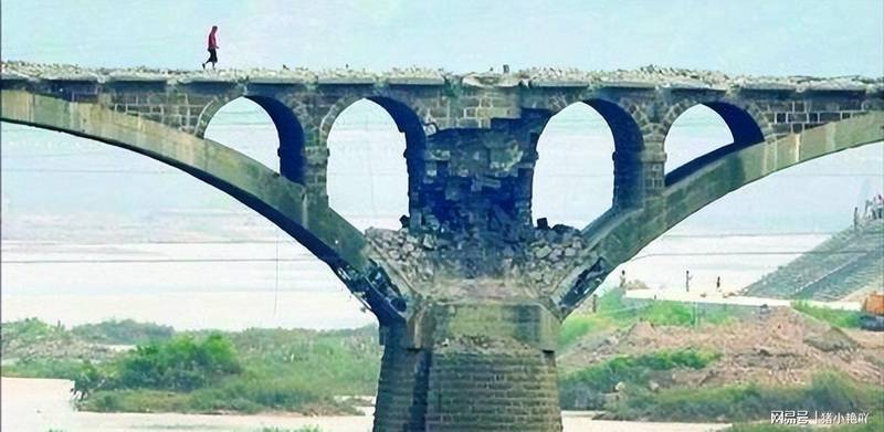 三座跨越时空的钢铁丰碑:解码毛主席时代桥梁工程的极限质量哲学 新闻 三座跨越时空的钢铁丰碑:解码毛主席时代桥梁工程的极限质量哲学 新闻