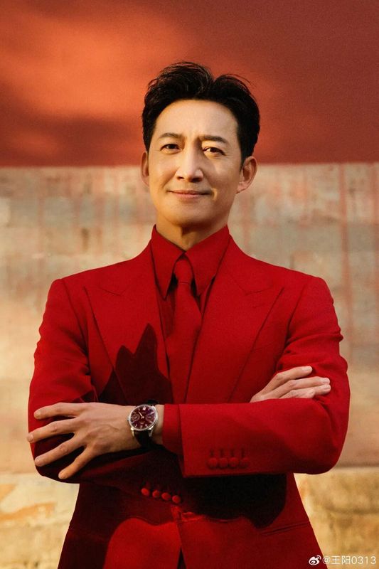 内娱名利场底层生存法则：咖位与话语权的博弈逻辑